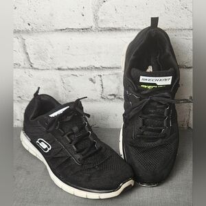 Skechers Men’s Black Skech Knit Memory Foam Running Shoes Size 8.5